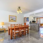 Juanito Apartment